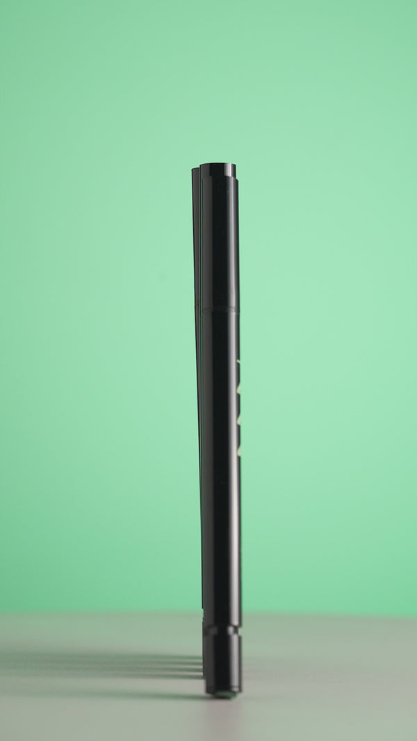 Noir Touch Eyeliner - Precision Eyeliner - Ultimate Black